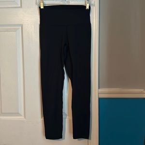 Born primitive 7/8 length black leggings no pockets